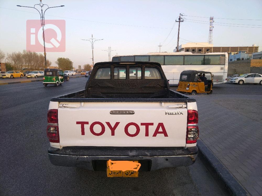 تۆیۆتا هایلۆکس